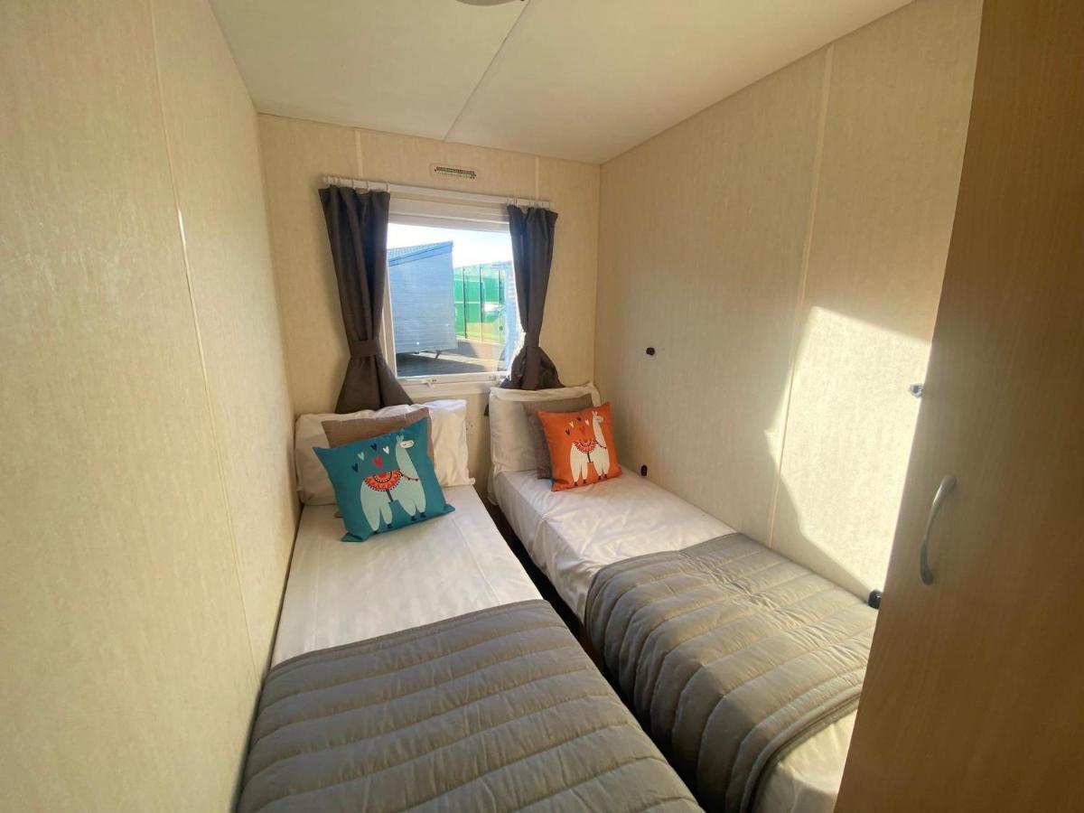 Готель Lovely 8 Berth Caravan At Southview Holiday Park In Skegness Ref 33061C Екстер'єр фото